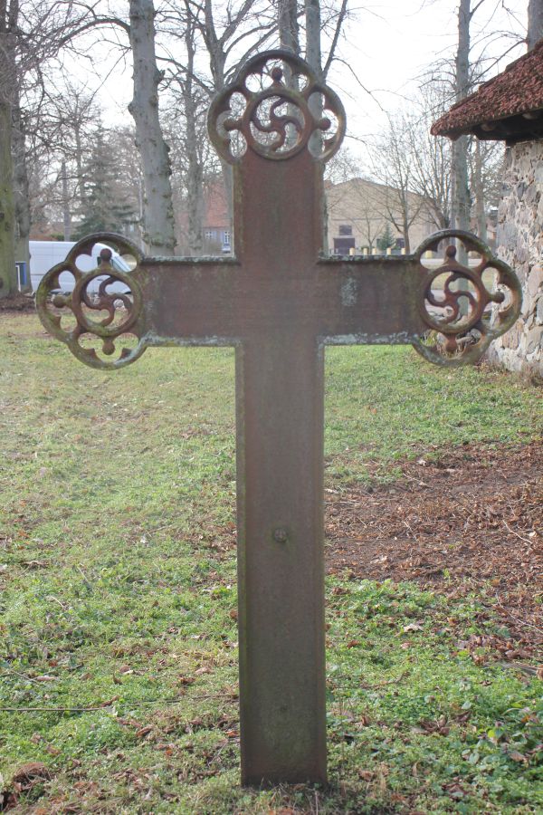 Grabkreuz Johann Dahl